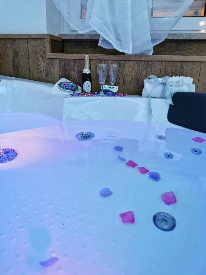 Il Mare Di Roma Deluxe Otel Lido di Ostia Dış mekan fotoğraf