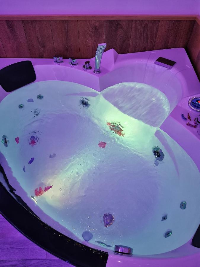 Il Mare Di Roma Deluxe Otel Lido di Ostia Dış mekan fotoğraf