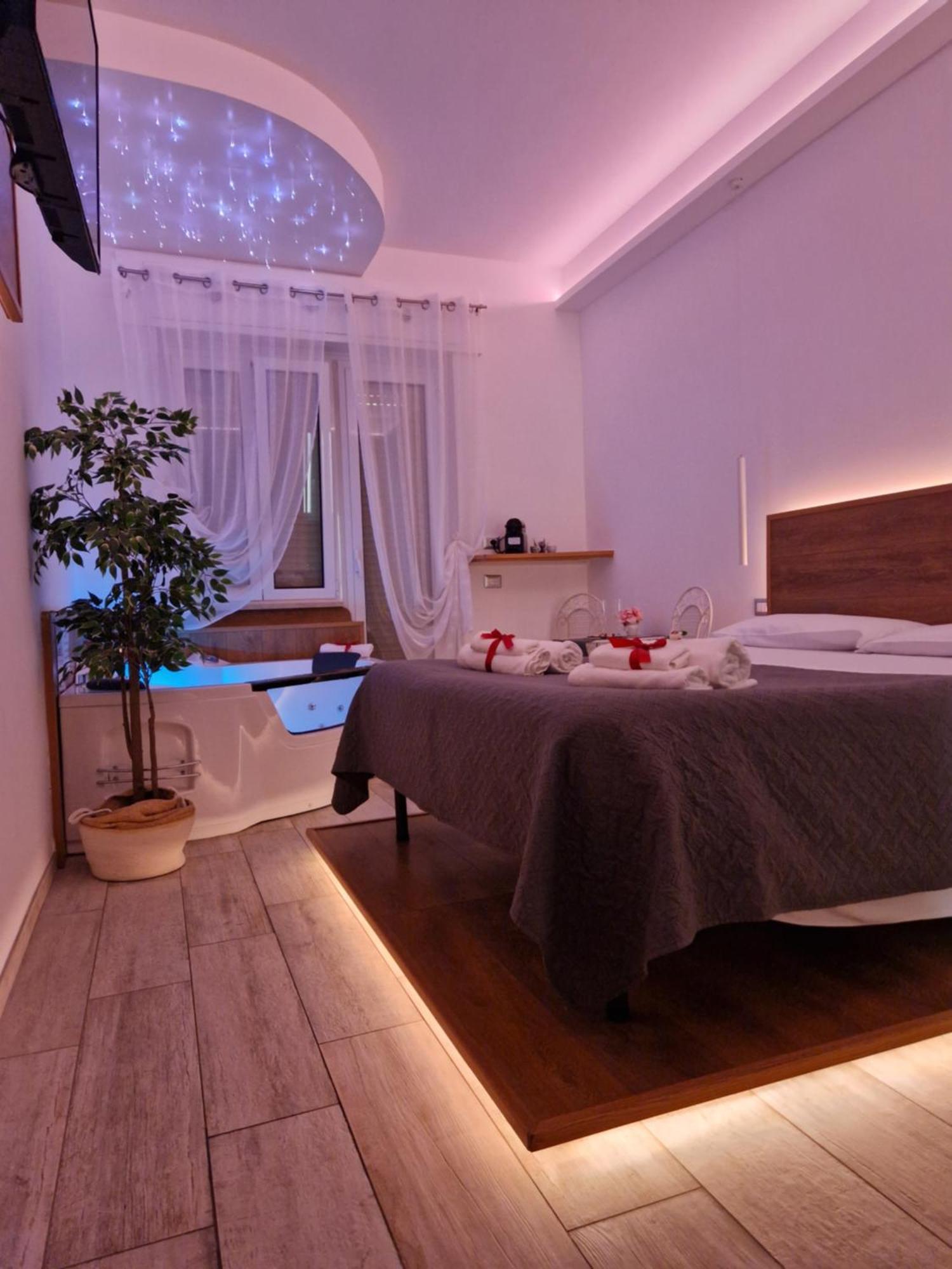 Il Mare Di Roma Deluxe Otel Lido di Ostia Dış mekan fotoğraf